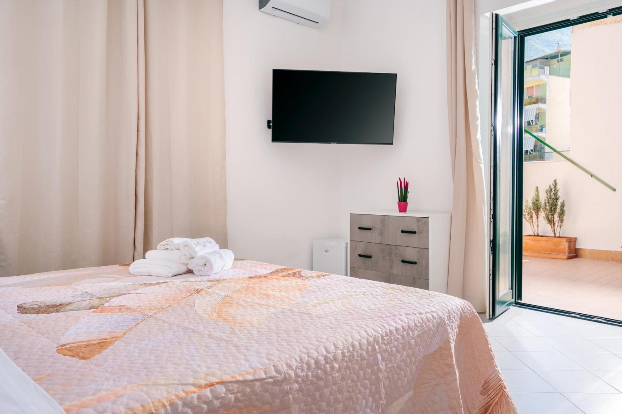 Bella Stabia Rooms Castellammare di Stabia Exterior photo